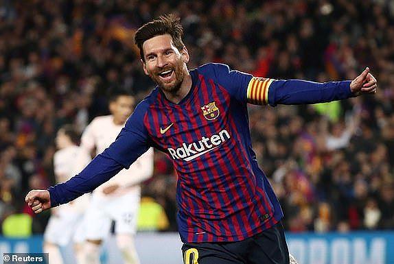 Messi có cú đúp chỉ sau 19 phút bóng lăn ở trận tứ kết lượt vê.
