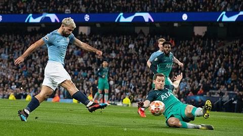 Aguero ghi bàn "cháy lưới" Tottenham