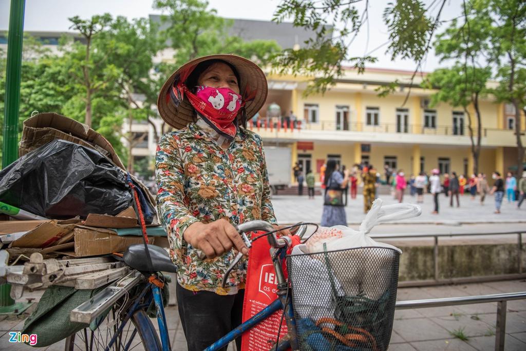Lao động tự do bị mất việc làm do ảnh hưởng bởi dịch bệnh có thể được hưởng hỗ trợ 1 triệu đồng/tháng.