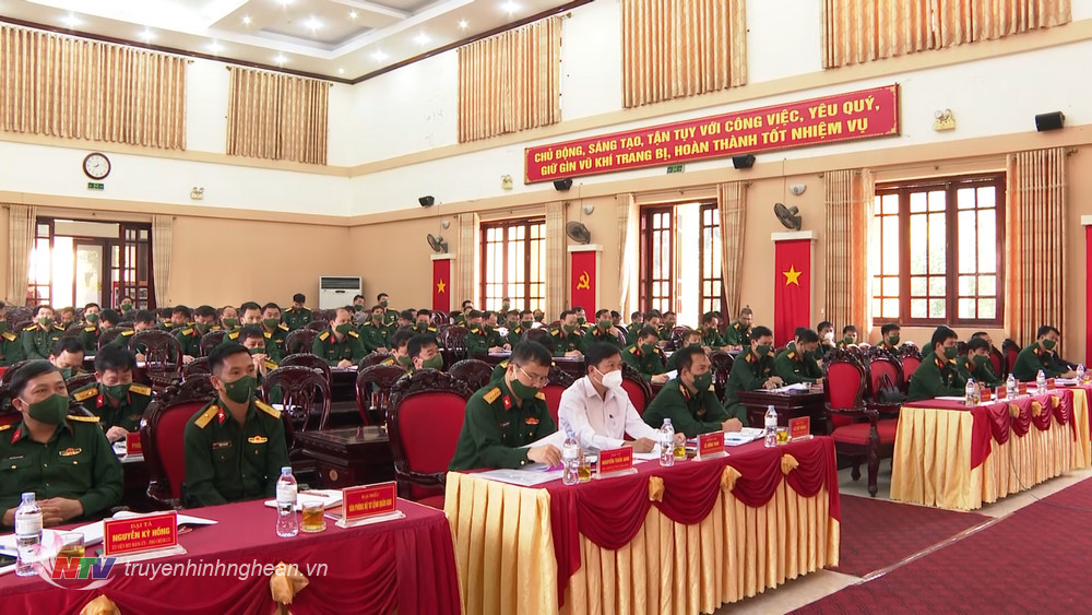 Các đại biểu dự hội nghị.