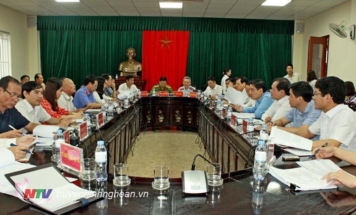 Bí thư Tỉnh ủy Nguyễn Đắc Vinh tiếp công dân định kỳ tháng 4/2019.