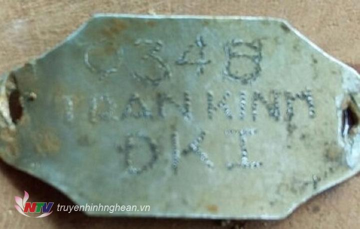 Tấm nhôm khắc ký hiệu 934B TRAN KINH DK1