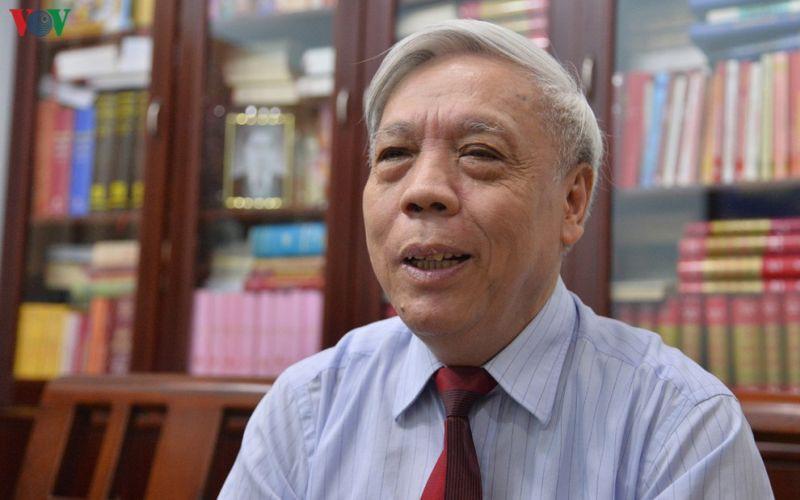 Phó Giáo sư, Tiến sỹ Nguyễn Trọng Phúc.