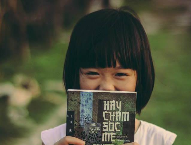 Cuốn sách Hãy chăm sóc mẹ của nhà văn Kyung-sook Shin.