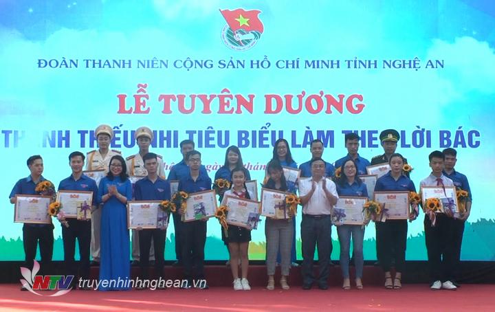Vinh danh 18 gương mặt thanh thiếu niên tiêu biểu tỉnh PG88 go Bắn cá năm 2020.