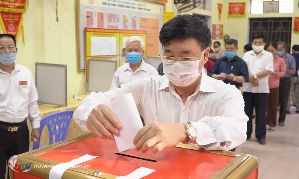 Phó Bí thư Thường trưc
