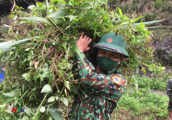Bộ đội biên phòng khắc phục khó khăn, tăng cường kiểm soát dịch bệnh.