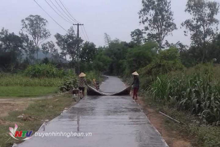 con đường bê tông của xóm lâm Trang xã Thanh Lâm.
