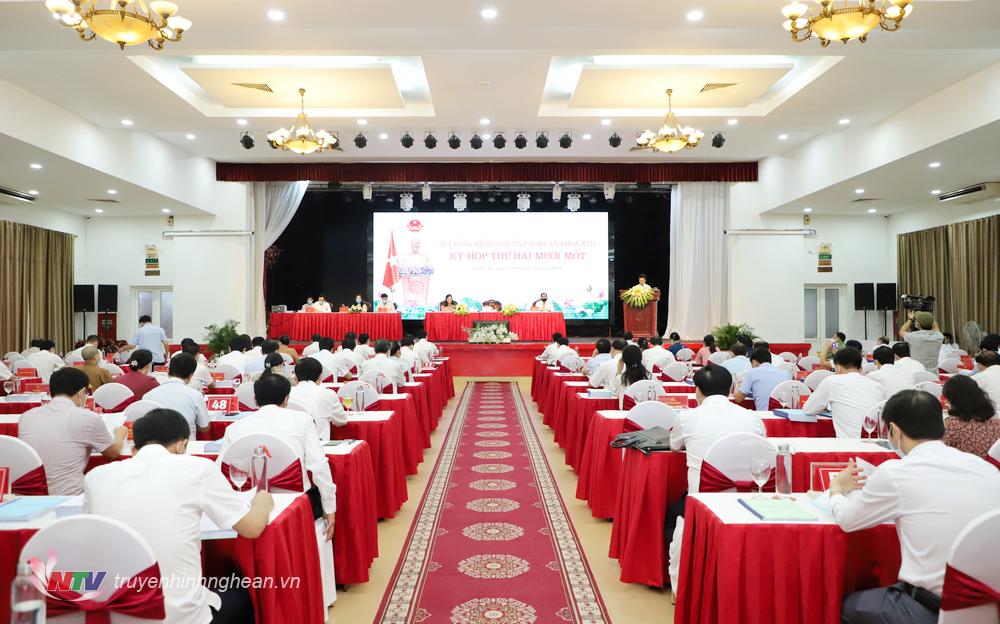 Toàn cảnh kỳ họp 21, HĐND tỉnh khoá XVII.