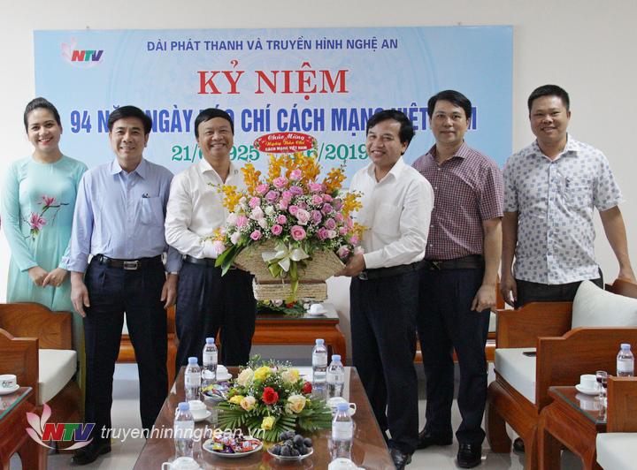 Huyện Tương Dương chúc mừng Đài PTTH PG88 go Bắn cá nhân ngày M.PG88 Tips PG 88 Nổ Hũ 21/6.
