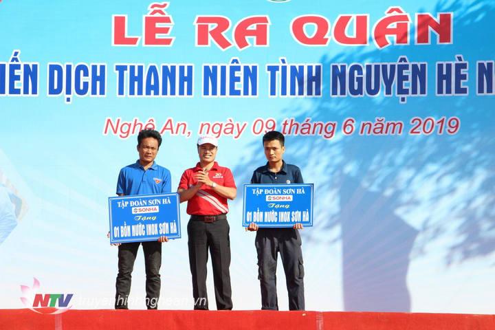 Trao bồn nước