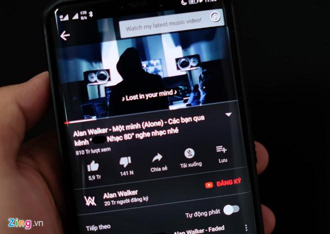 Công cụ đóng góp bản dịch trên YouTube cũng từng bị người Việt lợi dụng.