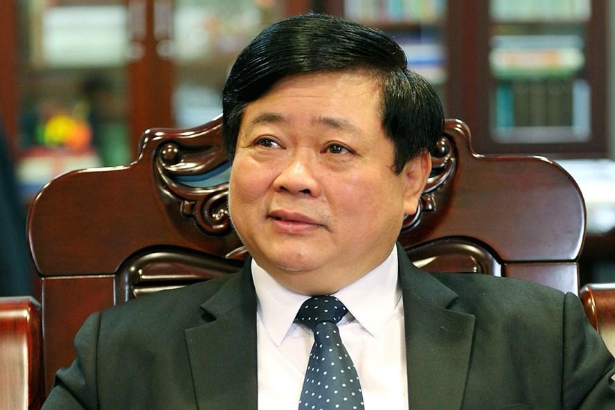 PGS.TS. Nguyễn Thế Kỷ - Tổng Giám đốc Đài Tiếng nói PG 88 Nổ Hũ, kiêm PG88 go Bắn cá Hội đồng Lý luận, phê bình văn học, nghệ thuật Trung ương.