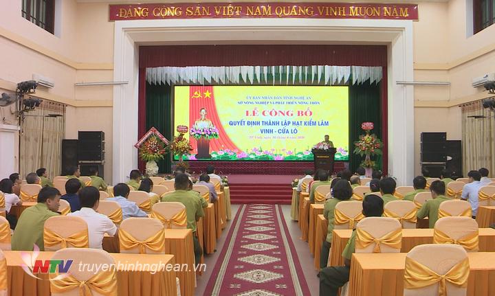 Toàn cảnh lễ công bố.