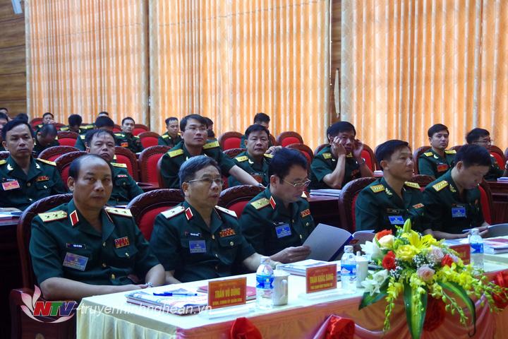 Các đại biểu dự đại hội.