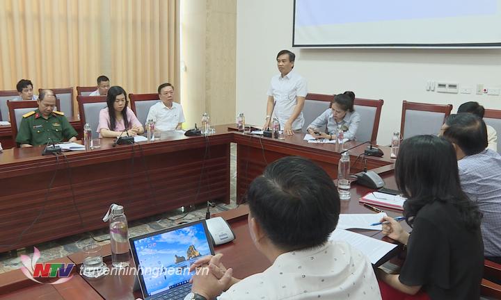 Đại diện Sở Thông tin - Truyền thông phát biểu ý kiến tại buổi làm việc.
