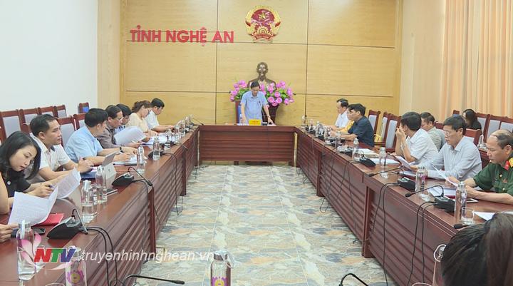 Toàn cảnh buổi làm việc.