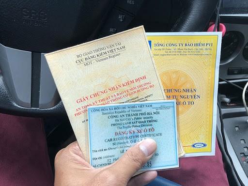 Mua ô tô nhưng chậm đăng ký, chủ phương tiện sẽ bị phạt tối đa 8 triệu đồng.