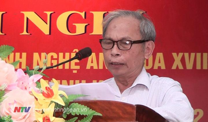 Cử tri nêu ý kiến, kiến nghị.
