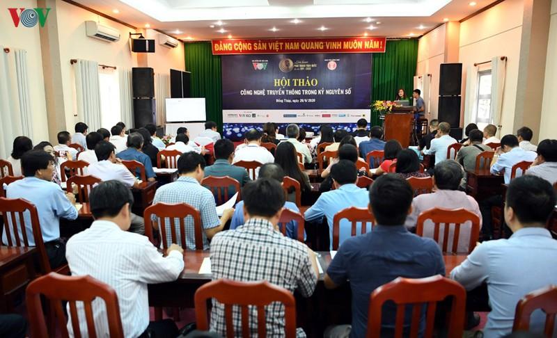Rất đông đại biểu đã đến tham dự Hội thảo.