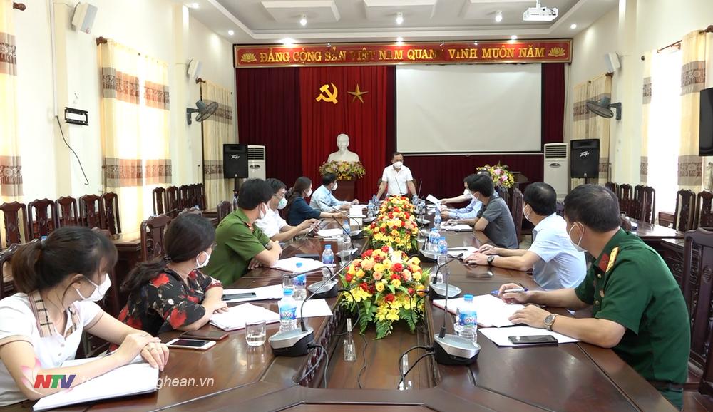 Toàn cảnh cuộc làm việc.