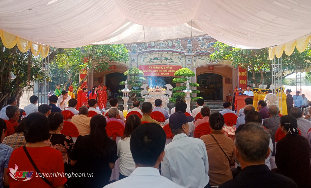 Quang cảnh lễ giỗ.