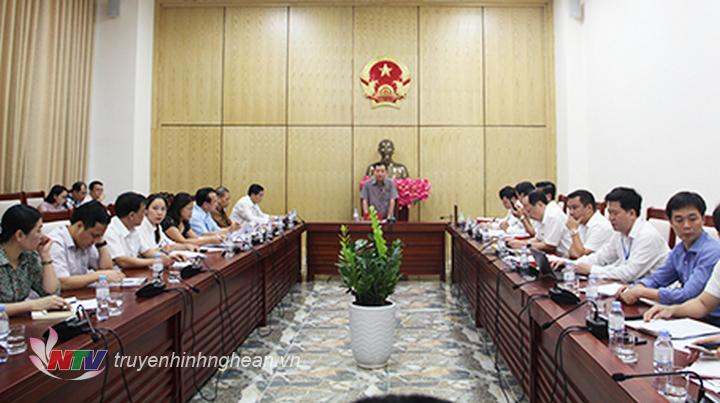 Toàn cảnh phiên thảo luận tại tổ 3