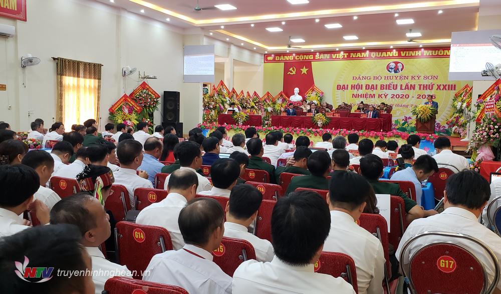 Toàn cảnh đại hội.