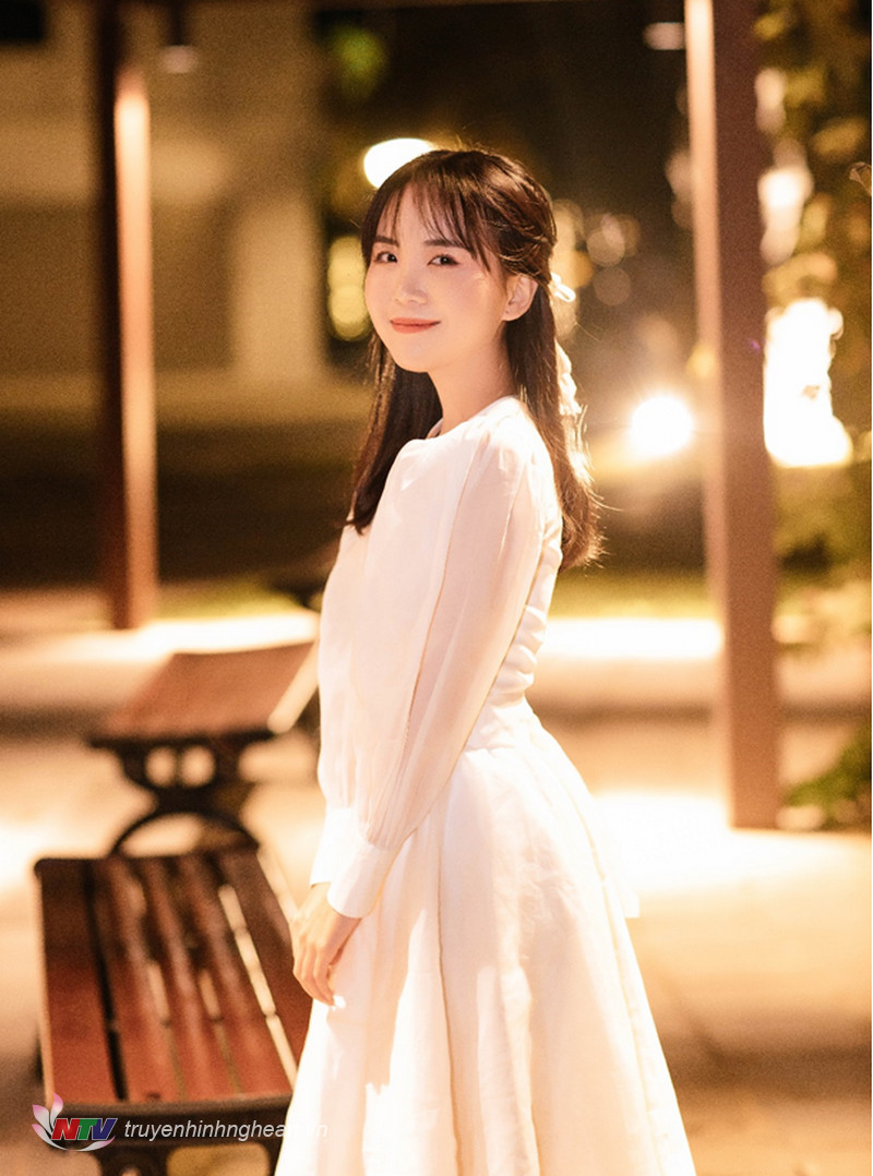 Thí sinh Nguyễn Thu Hiền – SBD 48