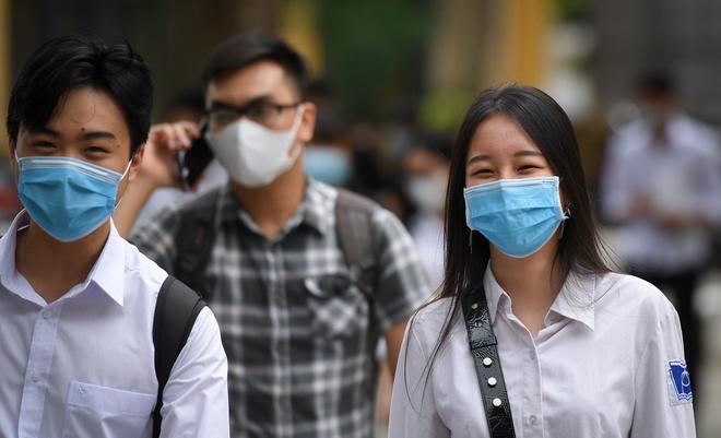 Đề thi Ngữ văn năm nay được đánh giá dễ, dự kiến điểm thi nhìn chung cao. 
