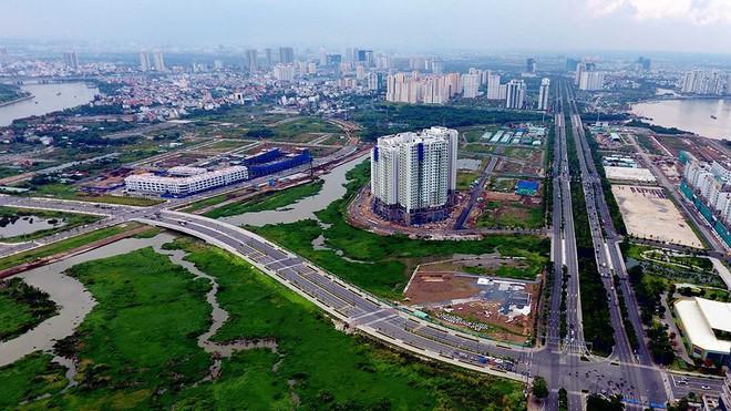 Phó thủ tướng thường trực Trương Hòa Bình lưu ý TP.HCM cần lấy ý kiến các nhà đầu tư, tập đoàn công nghệ, tài chính để tìm hiểu nhu cầu