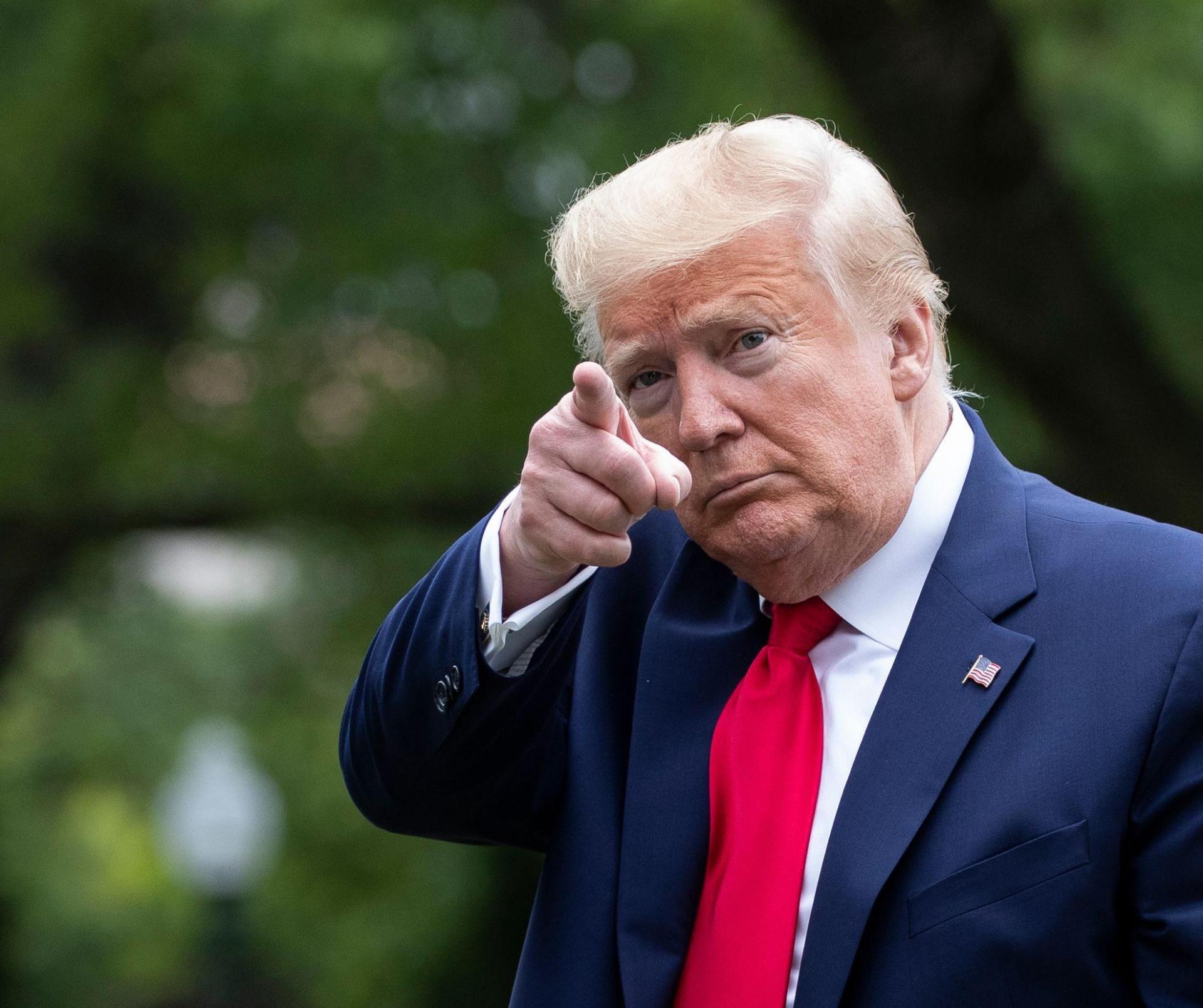 Giới quan sát dự đoán ông Trump sẽ tiếp tục phản pháo ông Obama trong thời gian tới. Ảnh: AP.