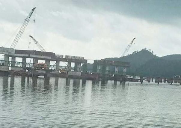Hiện trường nơi anh Khanh gặp tai nạn, rơi xuống bị nước cuốn trôi.