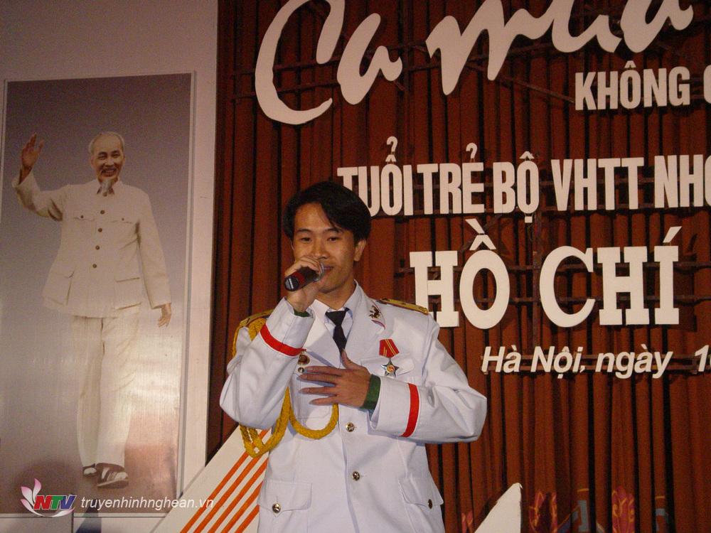 Nhà báo 