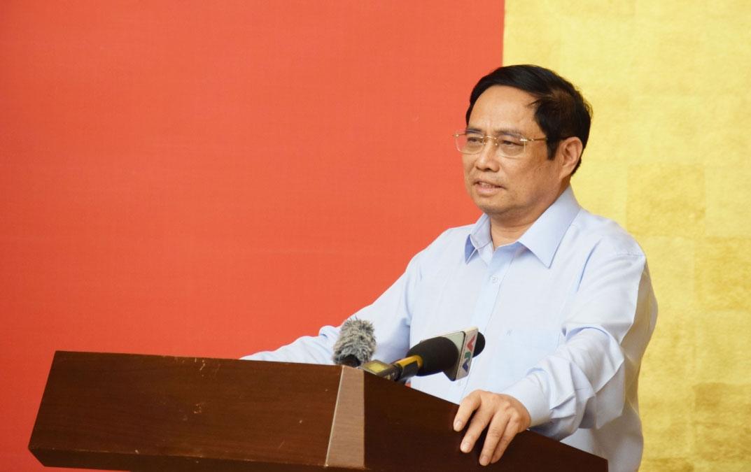 Thủ tướng Chính phủ Phạm Minh Chính phát biểu chỉ đạo tại hội nghị.