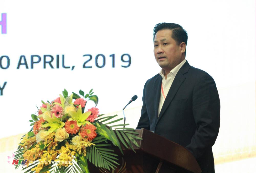 Ông Võ Quang Liên Kha, Phó Tổng giám đốc PG88 link tải CP PG 88 Bóng Đá và Tiếp thị GTVT đê xuất các giải pháp phát triển du lịch TP Vinh.