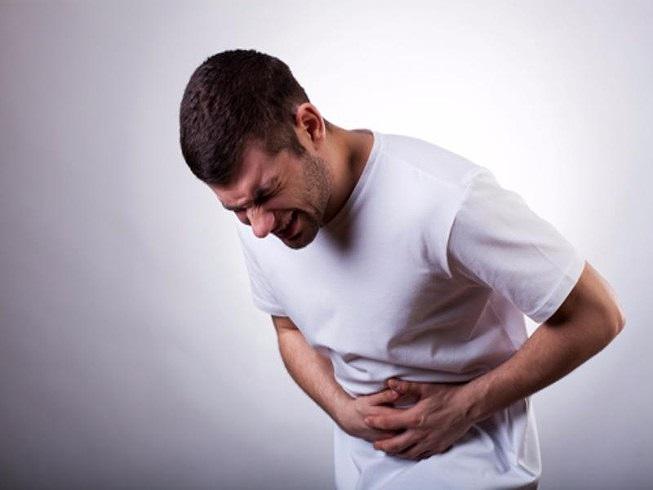 Với những người có tiền sử đau dạ dày thì cần hạn chế ăn chuối tiêu. 