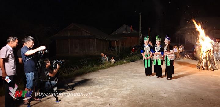 Tập trung cho những khuôn hình đẹp.