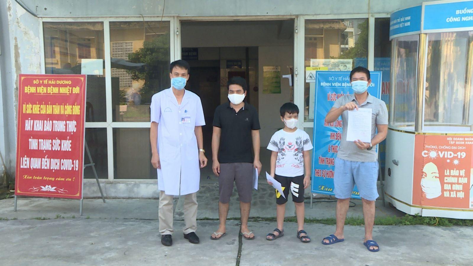 Ba bệnh nhân được công bố khỏi bệnh sáng 30/9.