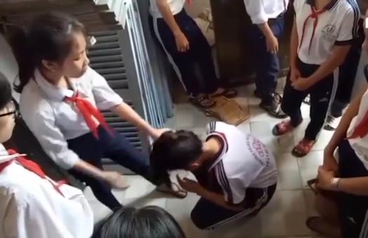Học sinh đánh nhau có tổ chức, gây thương tích cho người khác bị tạm dừng học tập trên lớp.