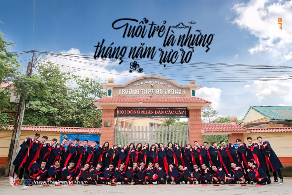5.ập thể lớp 12T1 có 43 em đậu vào Đại học với số điểm rất cao
