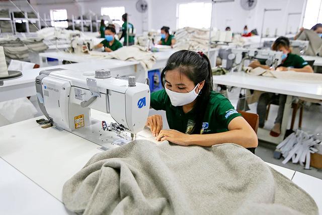 Nghị quyết 105 hỗ trợ doanh nghiệp vượt dịch COVID-19. Ảnh minh họa - Ảnh: Báo Đầu tư