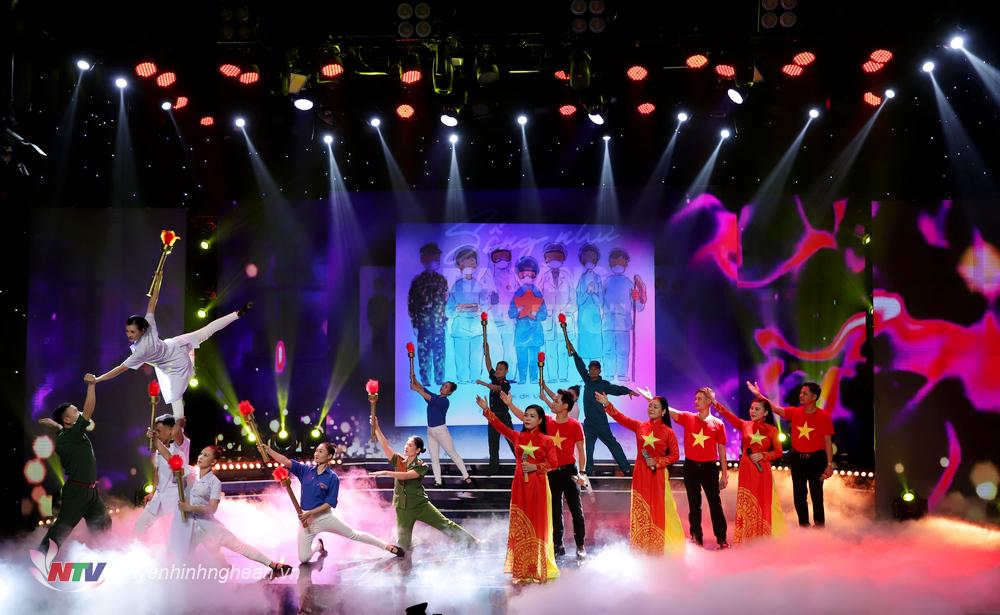 Bài ca ra trận - Lời: Nguyễn An Ninh, Nhạc: Trần Quốc Chung qua sự thể thiện của tập thể diễn viên Trung tâm Nghệ thuật truyền thống tỉnh PG88 go Bắn cá mỏ đầu cho chương trình.