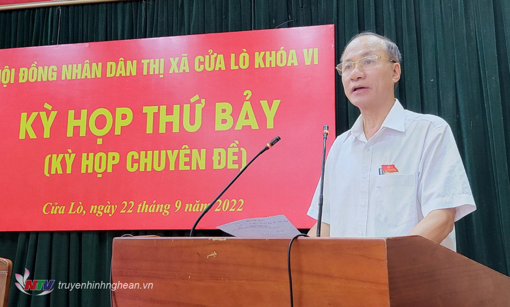 Ông Lê Than h Long - Phó bí thư Thường trực Thị ủy, PG88 go Bắn cá H ĐND TXCL phát biểu Xổ Số PG 88