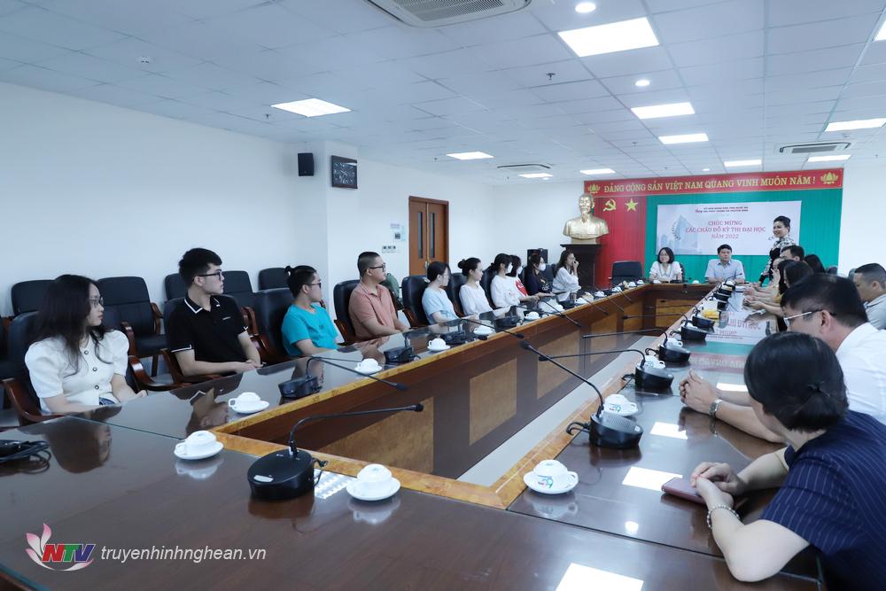 Toàn cảnh buổi gặp mặt.