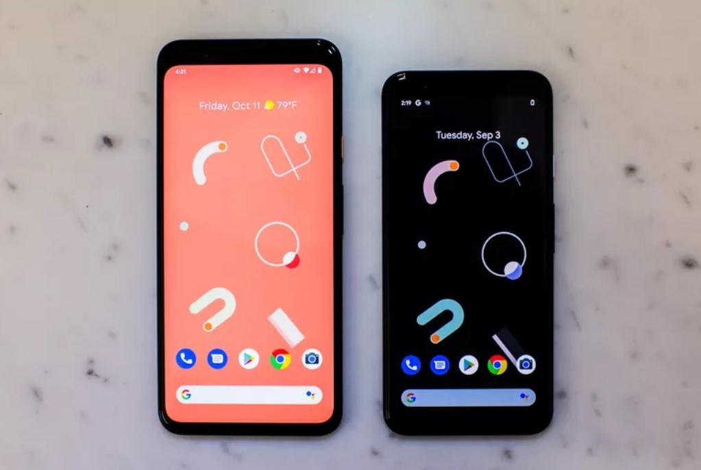 Pixel 4 XL có màn hình 6,3 inch, độ phân giải 2K, tỉ lệ 19:9 và mật độ điểm ảnh đạt 537 ppi. Trong khi Pixel 4 có kích thước màn hình 5,7 inch, độ phân giải Full HD+. Màn hình của cả 2 máy đều có tần số quét 90 Hz, giúp hiển thị hình ảnh mượt mà.