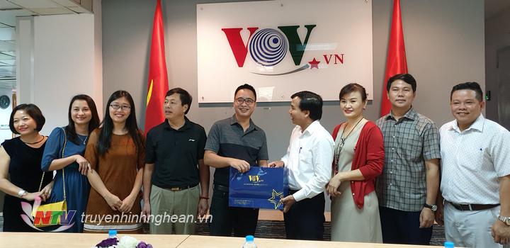 Đoàn trao đổi, học tập kinh nghiệm tại 