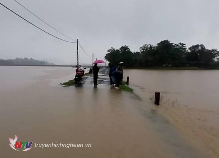 Đường Đăng Ký M.PG88 liên thôn bị ngập gây khó khăn