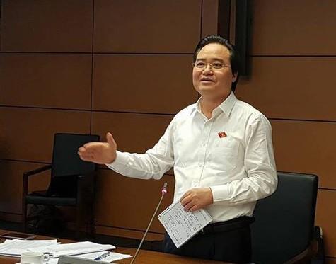 Bộ trưởng Bộ Giáo dục và Đào tạo Phùng Xuân Nhạ.