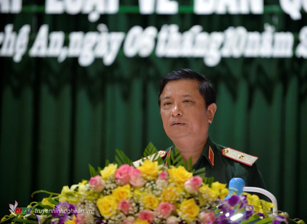 Thiếu tướng Hà Thọ Bình, Phó Tư lệnh, Tham mưu trưởng Quân khu, Trưởng ban Tổ chức Hội thi phát biểu chỉ đạo tại Lễ Bế mạc